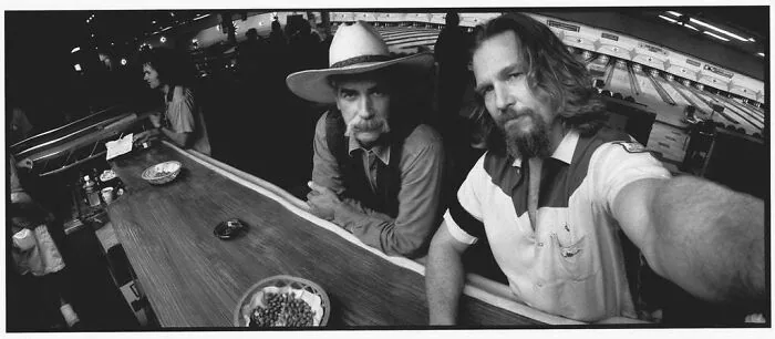 Jeff Bridges & Sam Elliot Take Time For A Selfie On The Set Of \