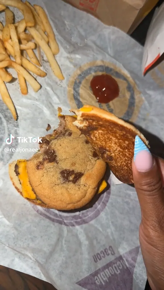 kurabiyeli mcdonalds