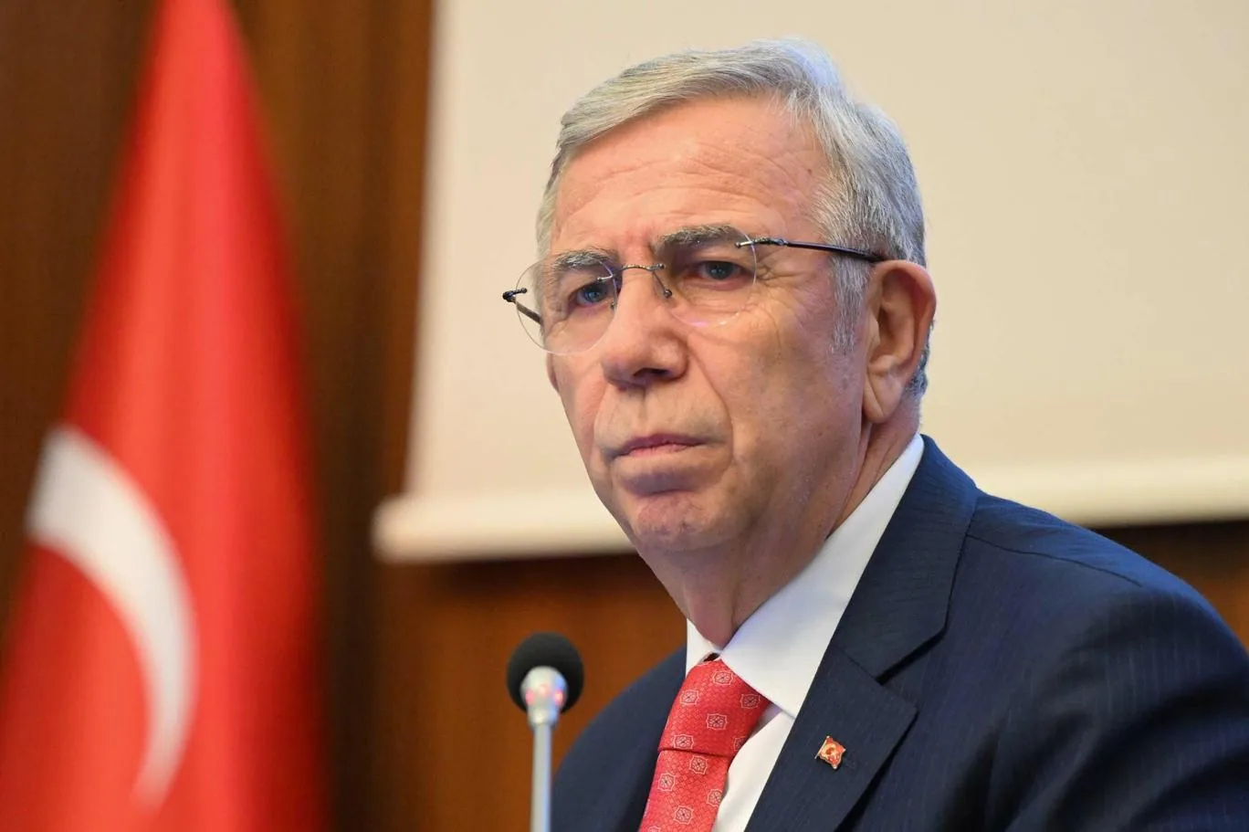 mansur yavaş